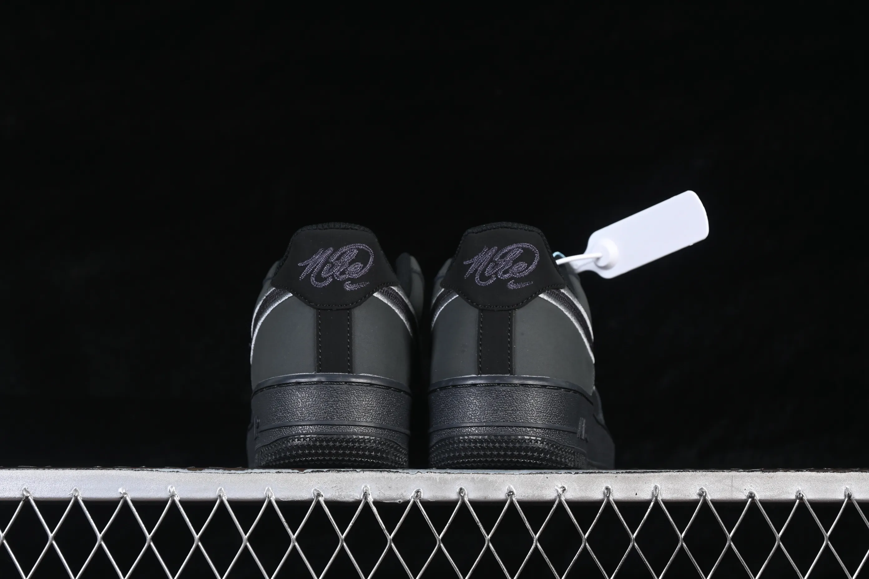 All categories Nk Air Force 1 Air Force series Nk Air Force 1 Low Air Force low-top Nike Air Force 1'07 Low Air Force 1 low-top casual sneakers IB6842-002